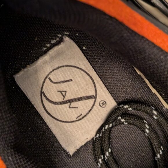 P10 JAVI HYPE EAT WEST INTL Sneakers - Picture 7 of 10